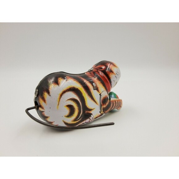 Vintage Wind Up Tin Metal Cat With Ball  Litho Toy No Key - Picture 2 of 9